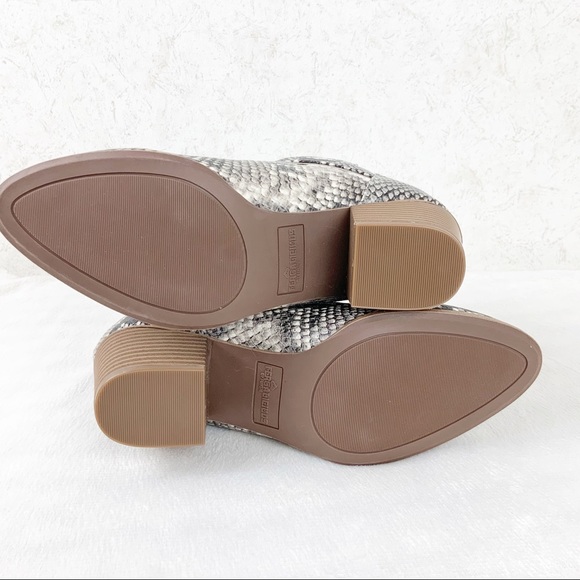 Fergalicious Kelsey Snake Ankle Boots Reptile Fall - Picture 8 of 13